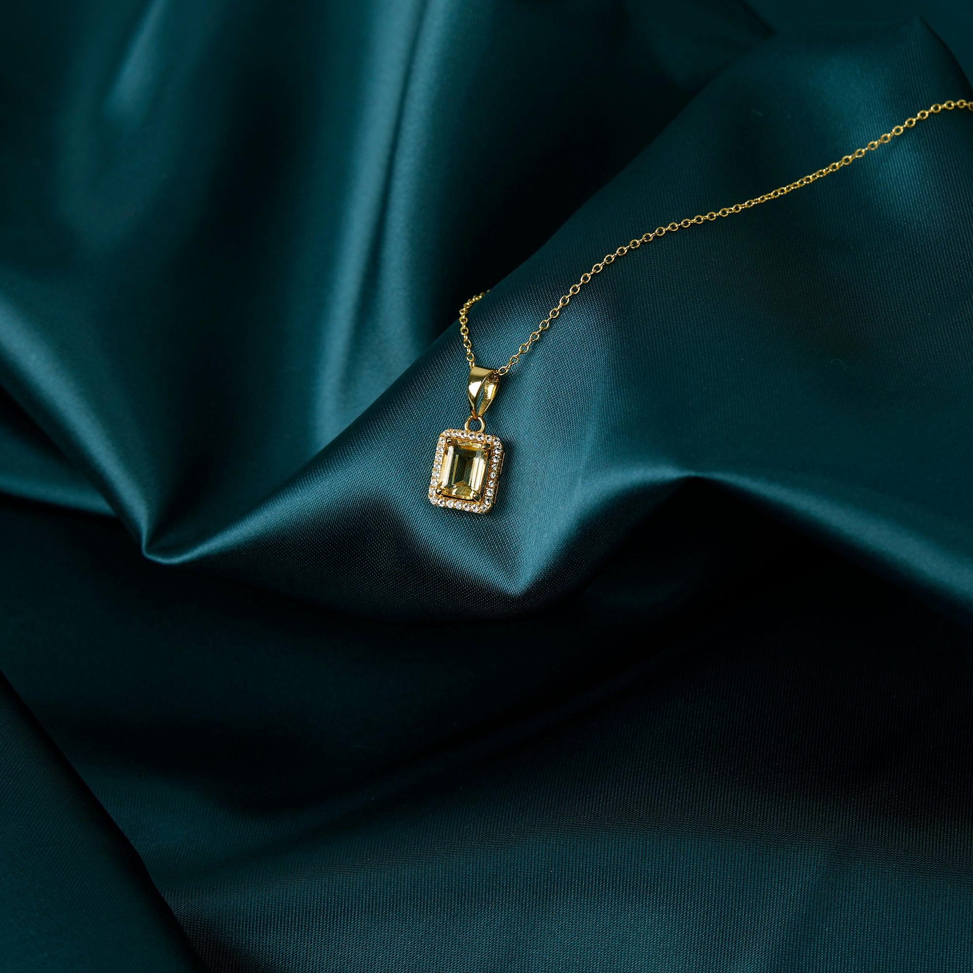 Elowen Pendant - Citrine