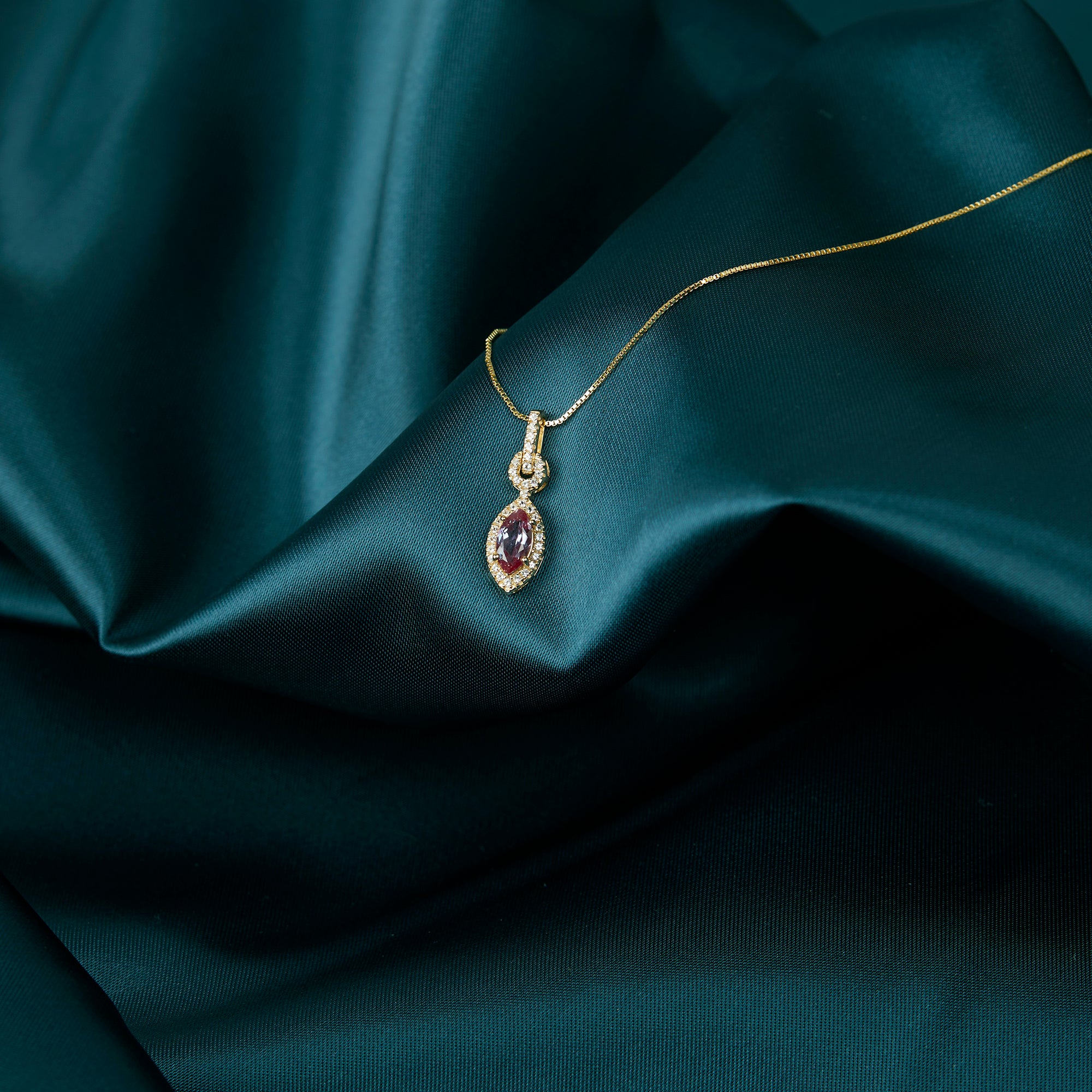 Ailsa Pendant
