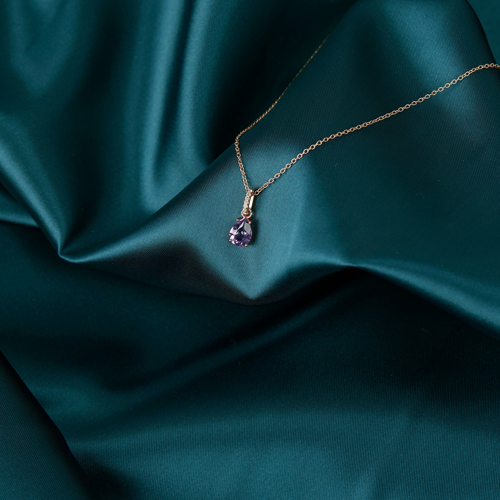 Polaris Pendant - Amethyst
